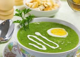 sopa cremosa con una dieta proteica